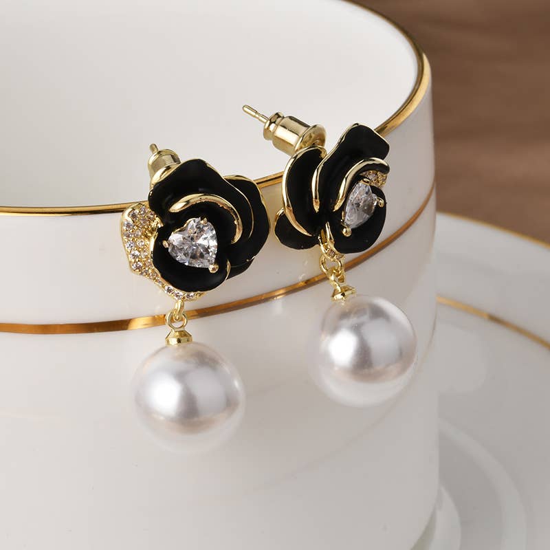 Delicate Rose Pearl Drop Earrings EUR433: White PEACH ACCESSORIES