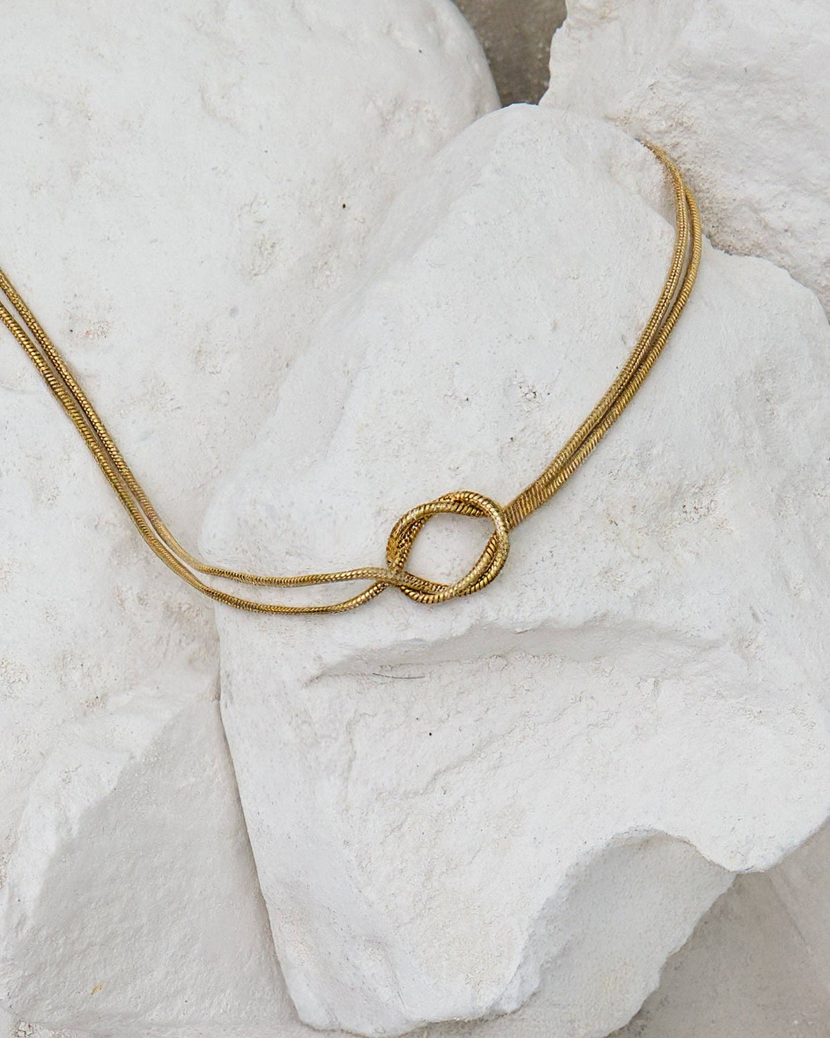 Knot Necklace | Gold