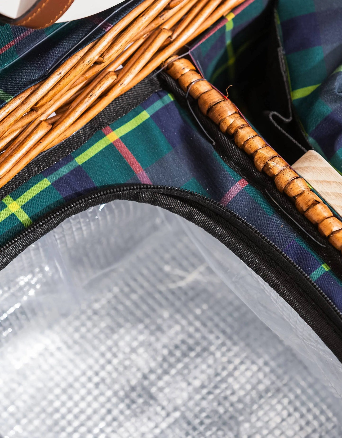 Luxury Tartan 2-Person Picnic Hamper with Leather Handles & AC The Style Closet
