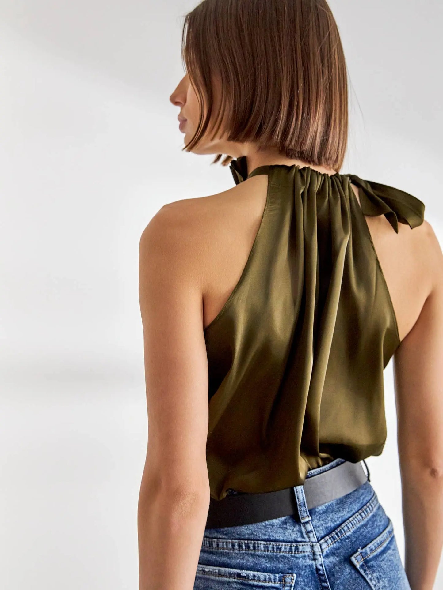 Elisabeth satin top with bow on the collar - CK08090: One size / Champagne CHOKLATE PARIS