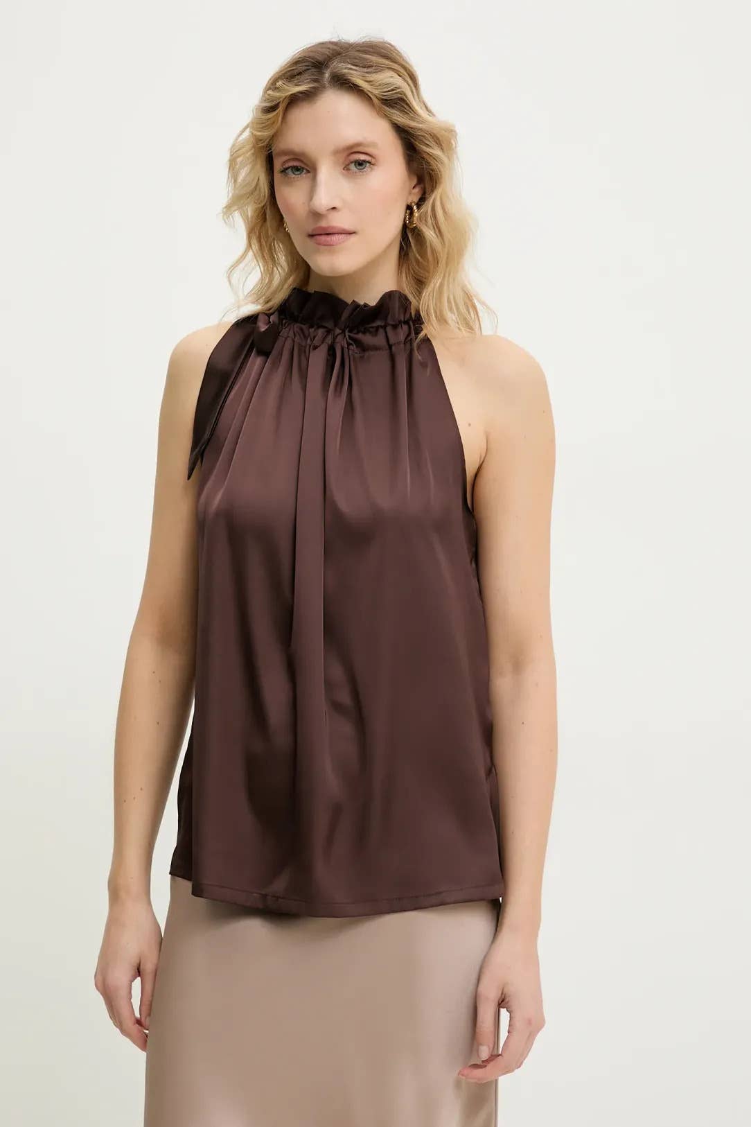 Satin Elisabeth top with bow at the collar - CHOCOLATE BROWN /KHAKI/IVORY