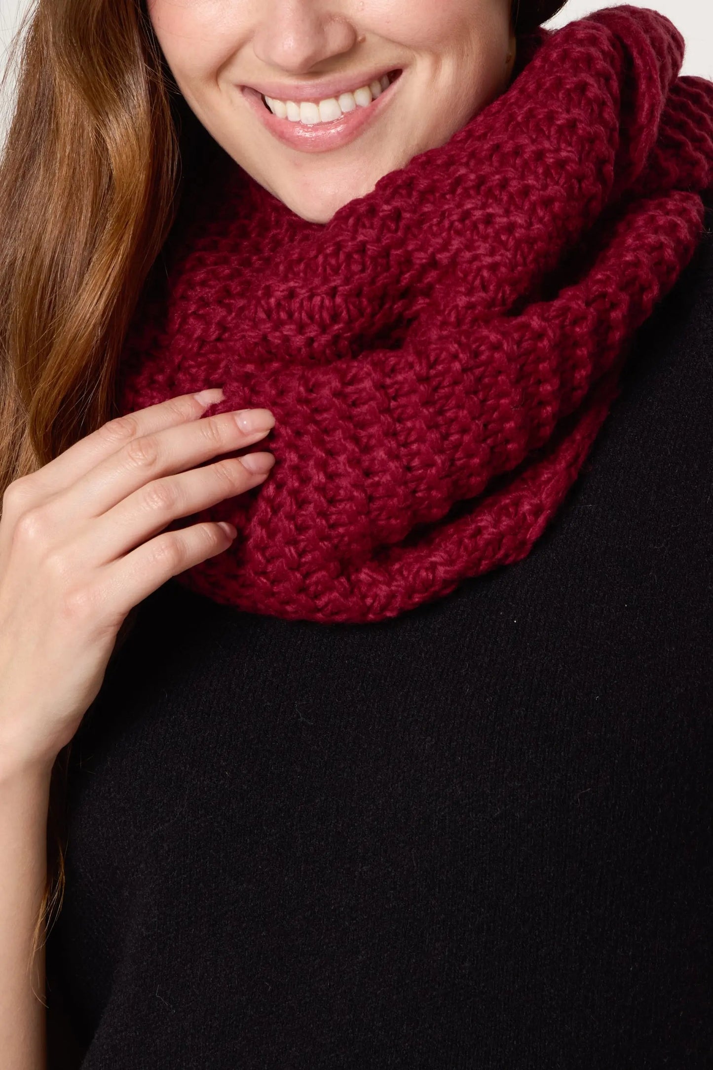 CHUNKY KNIT SNOOD The Style Closet