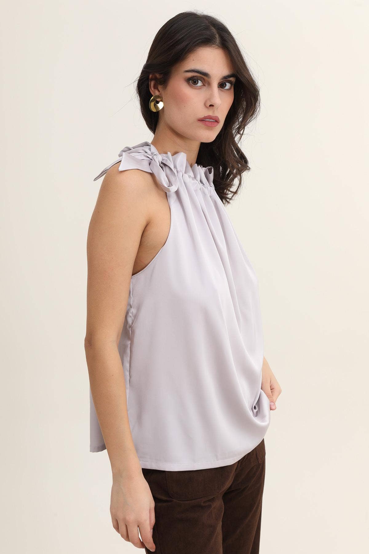 Satin Elisabeth top with bow at the collar - CHOCOLATE BROWN /KHAKI/IVORY