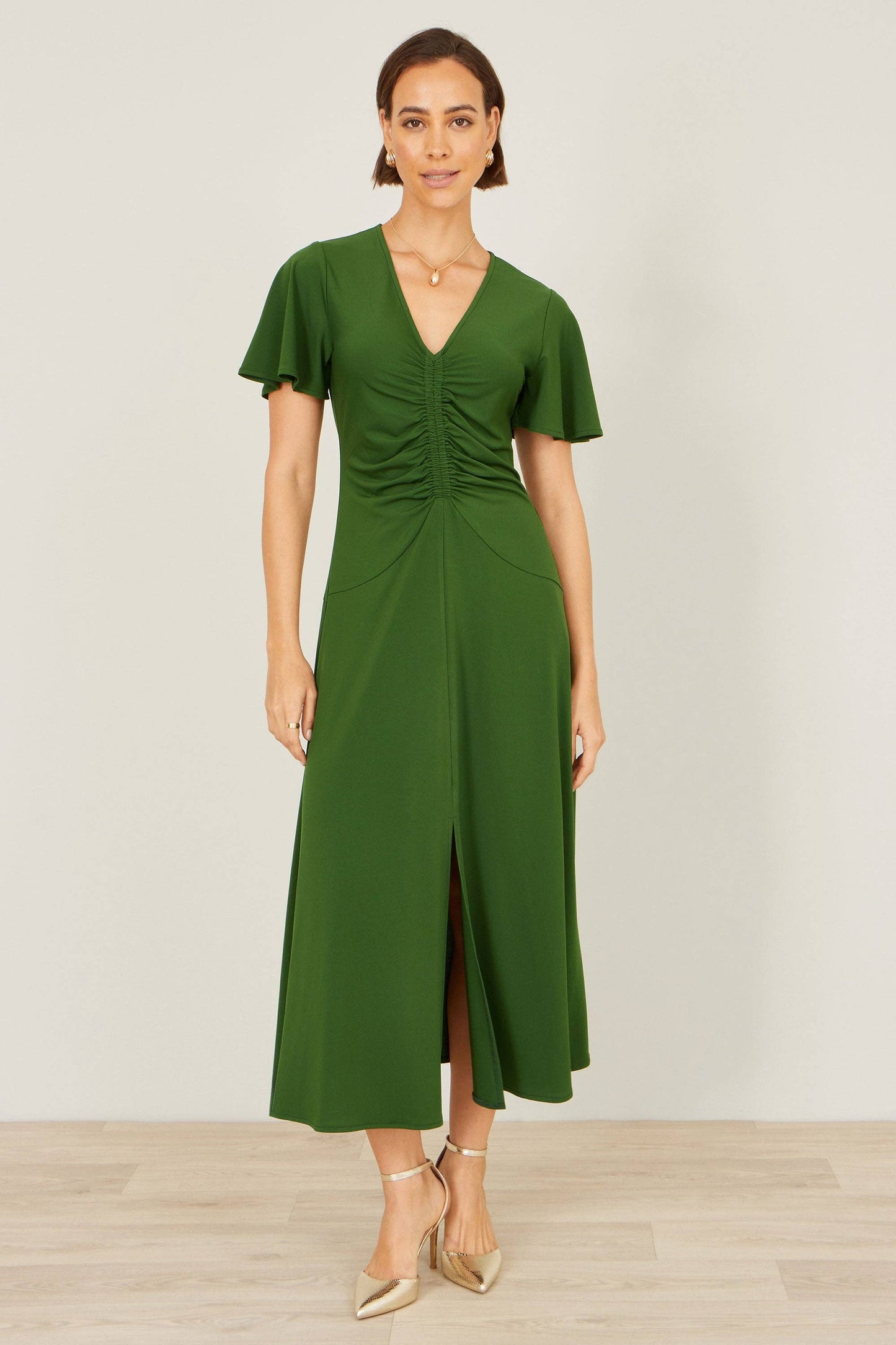 Green Ruched Front Stretch Midi Dress: Green