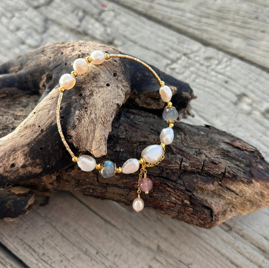 14ct Gold Plated Fresh Water Pearl Moonstone Elastic Bracele The Style Closet
