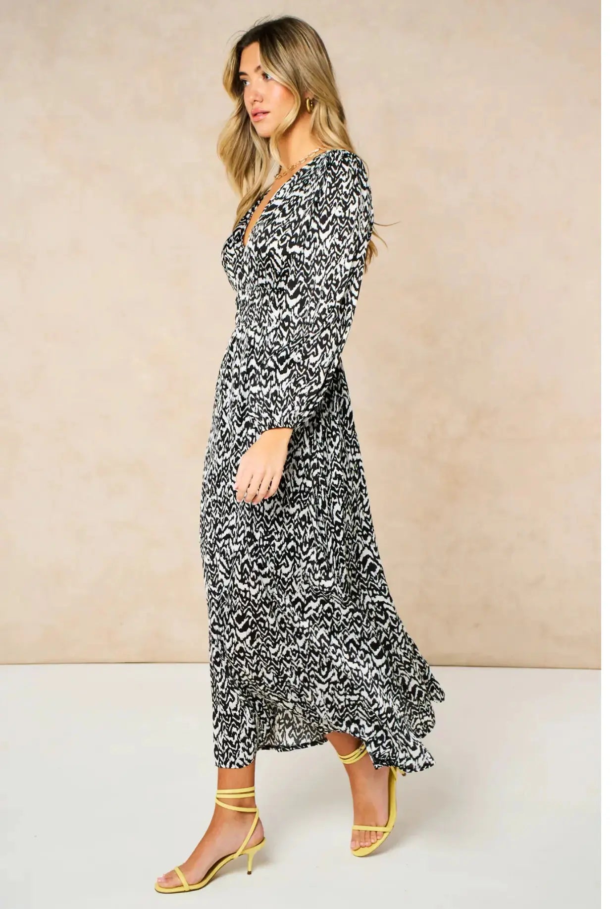Monochrome Abstract Print Dress The Style Closet