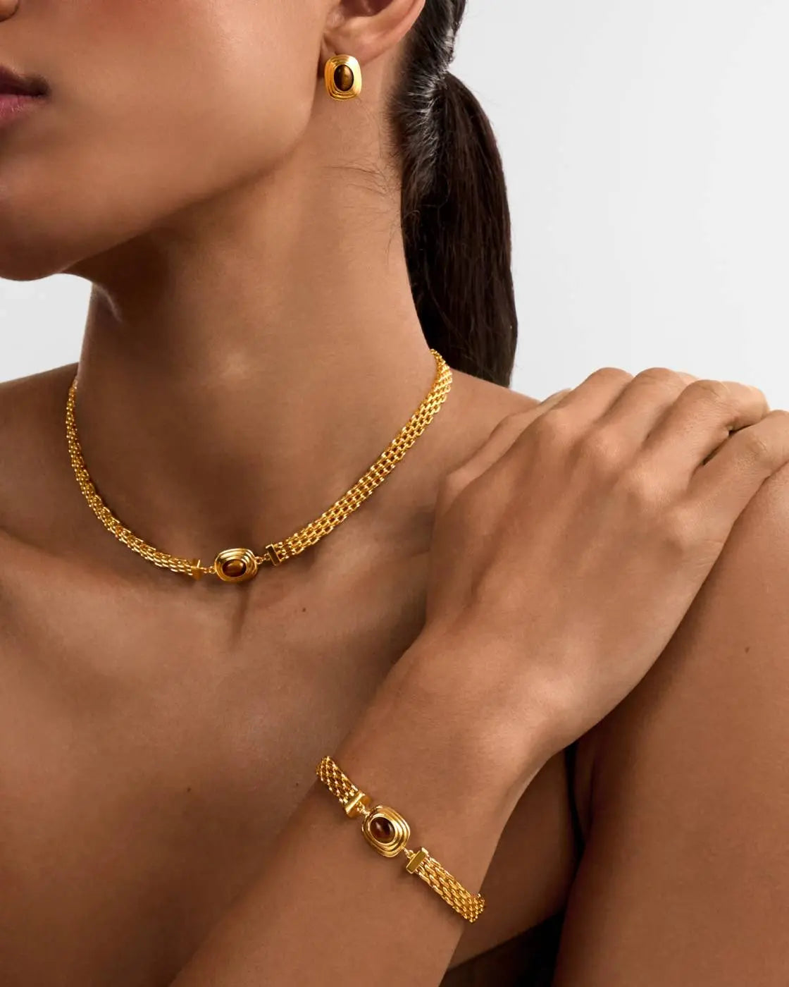 Tiger's Eye Waterproof Gold Button Bracelet The Style Closet