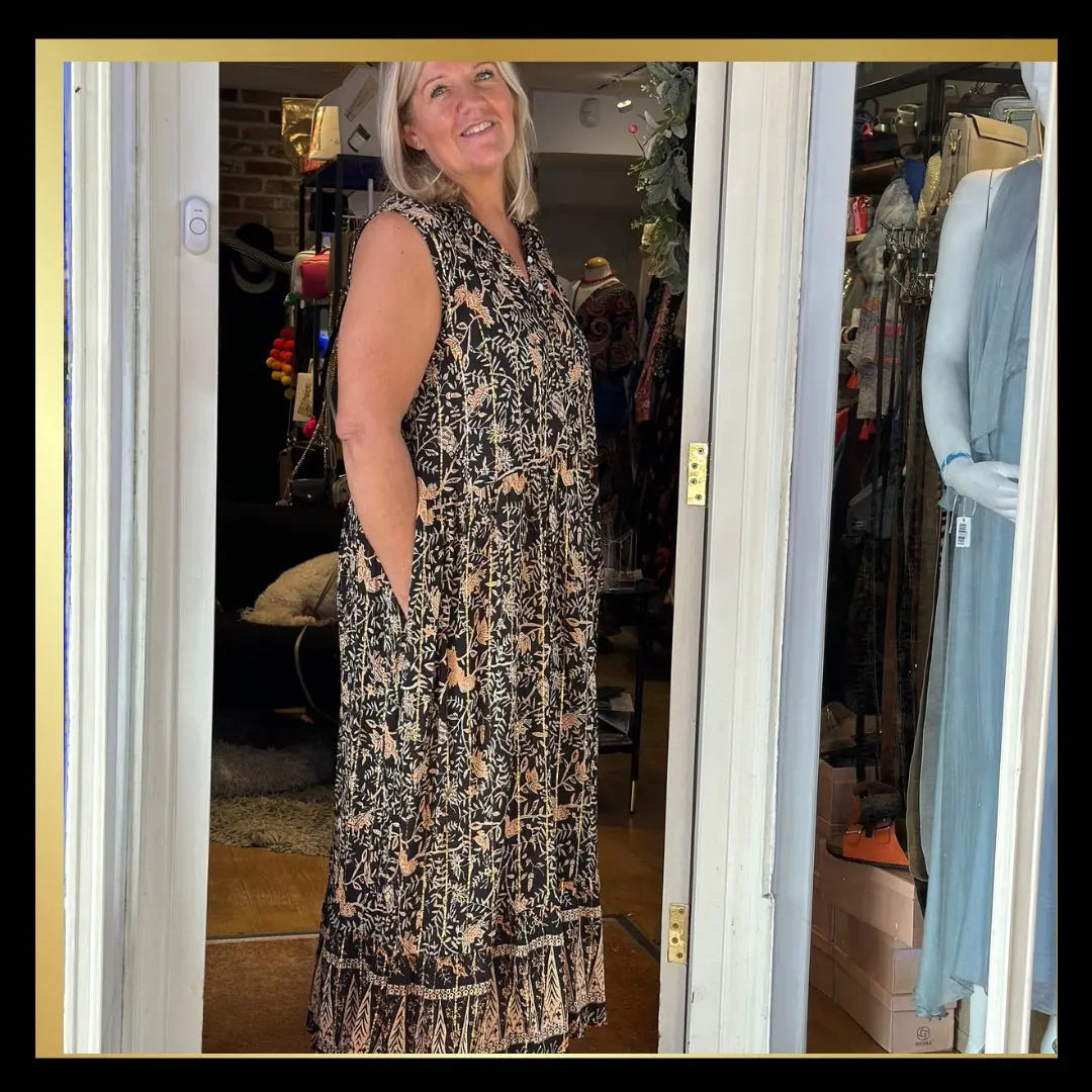 Mandarin Collar Black/Gold Maxi Dress - The Style Closet