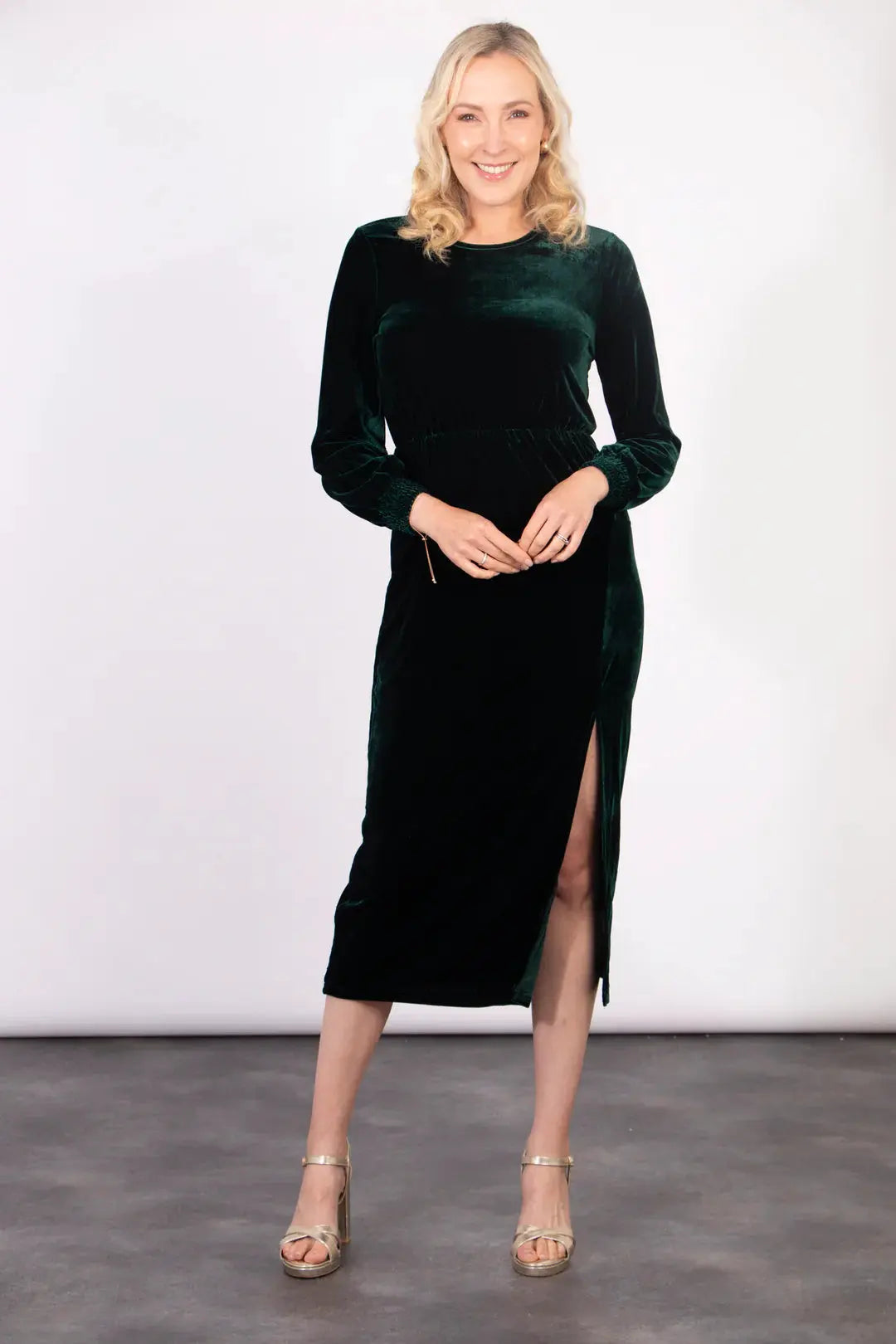 Forest Green Midaxi Velvet Dress The Style Closet