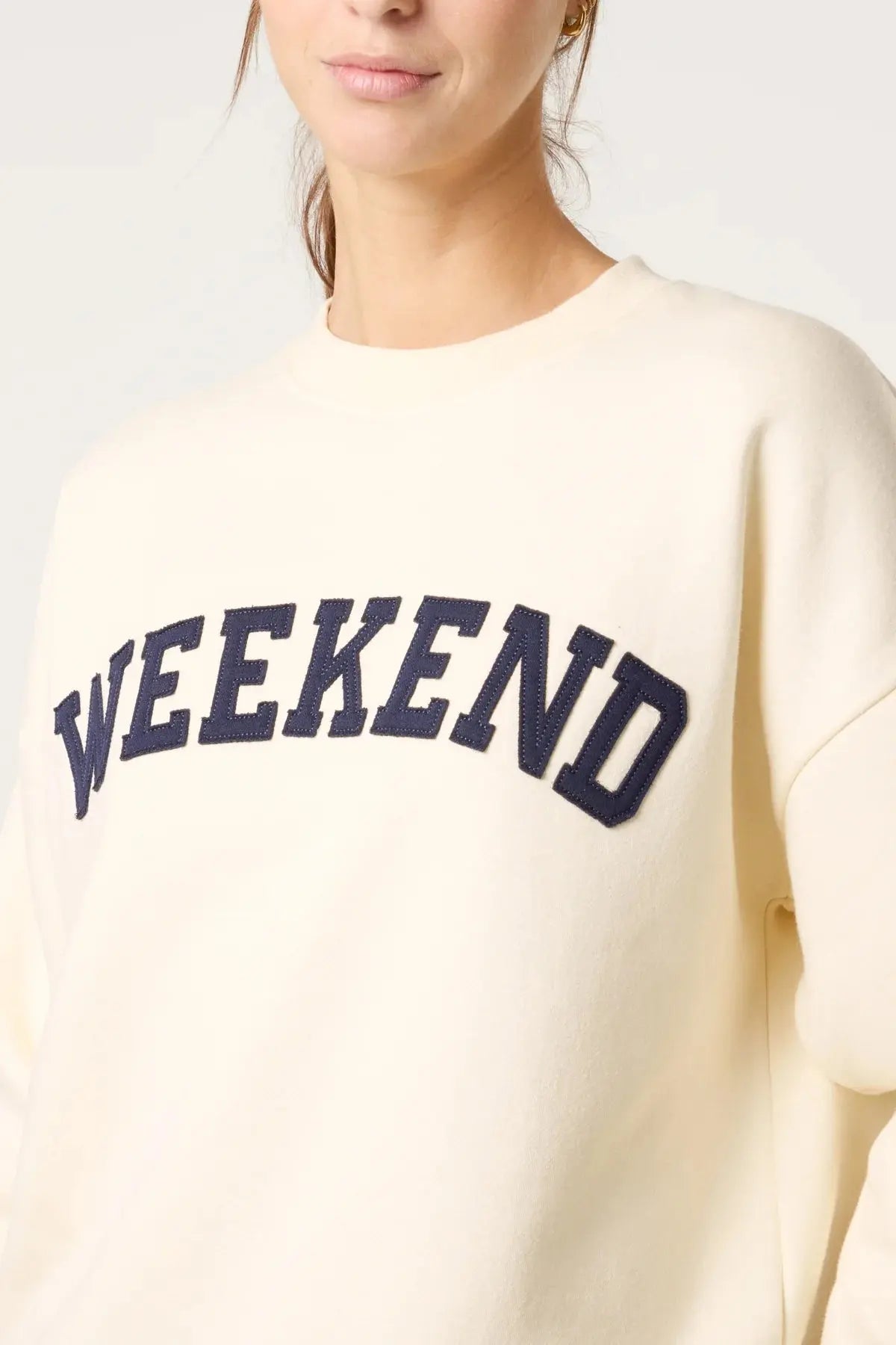 WEEKEND SWEATSHIRT The Style Closet