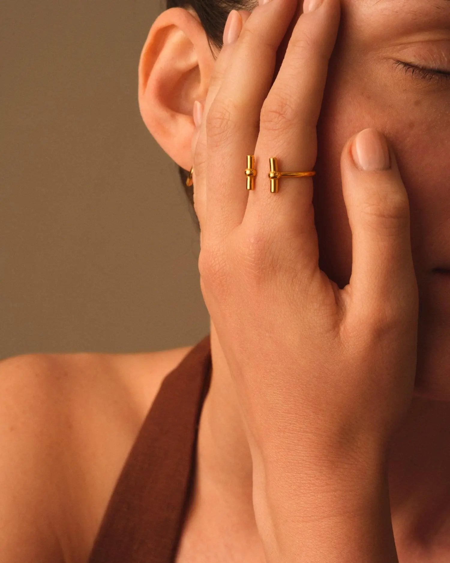 Katie Loxton Themis T-Bar Ring The Style Closet