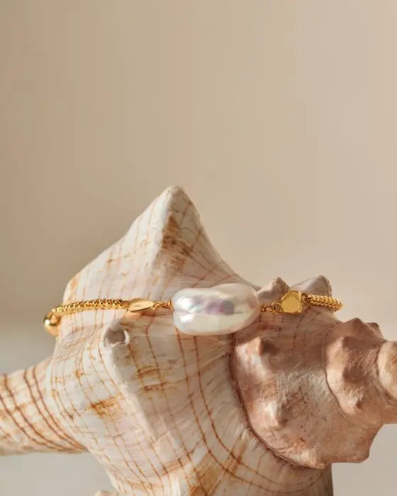 SOL Pearl Bracelet The Style Closet