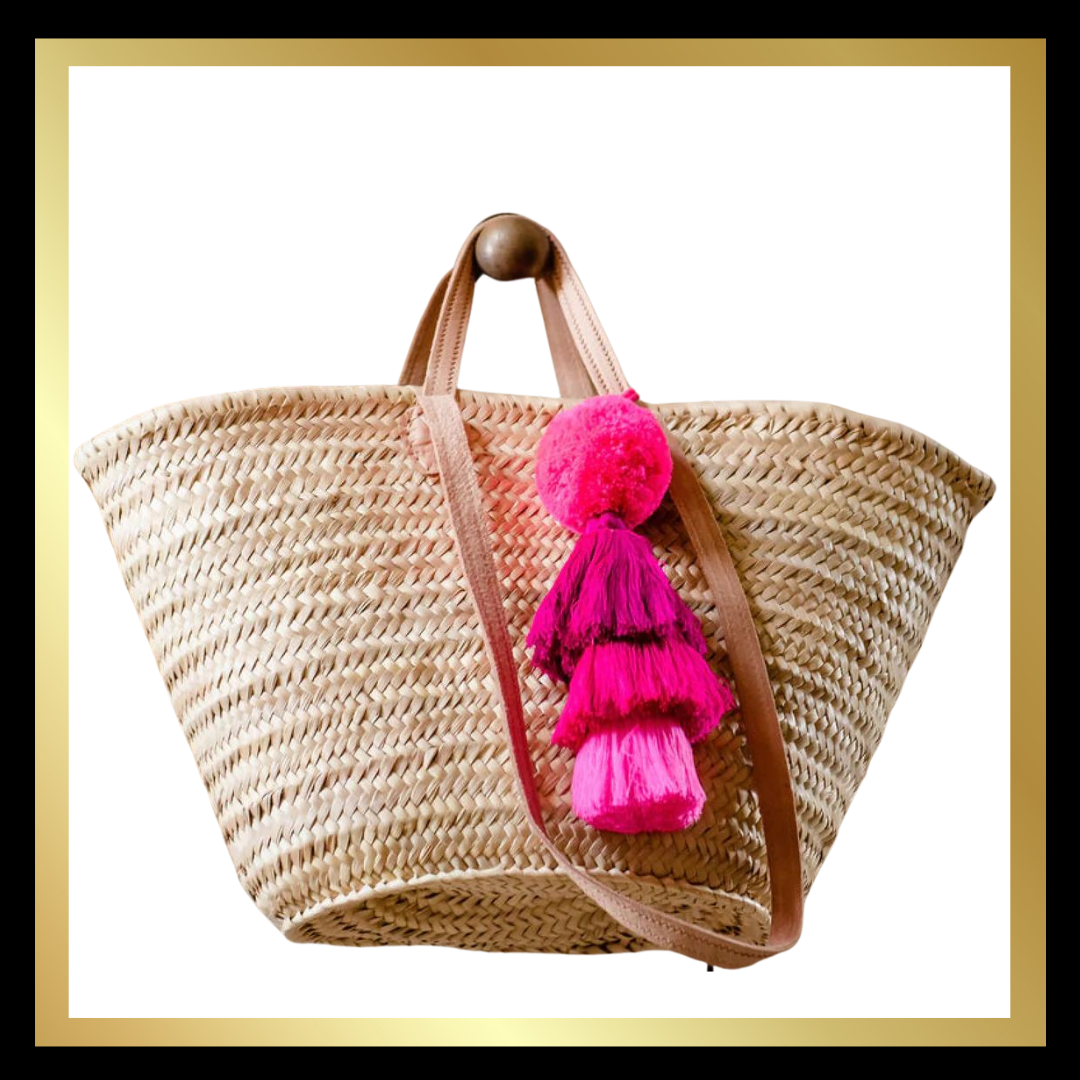 Large Pom Pom Trio Tassel Swag, Pinks