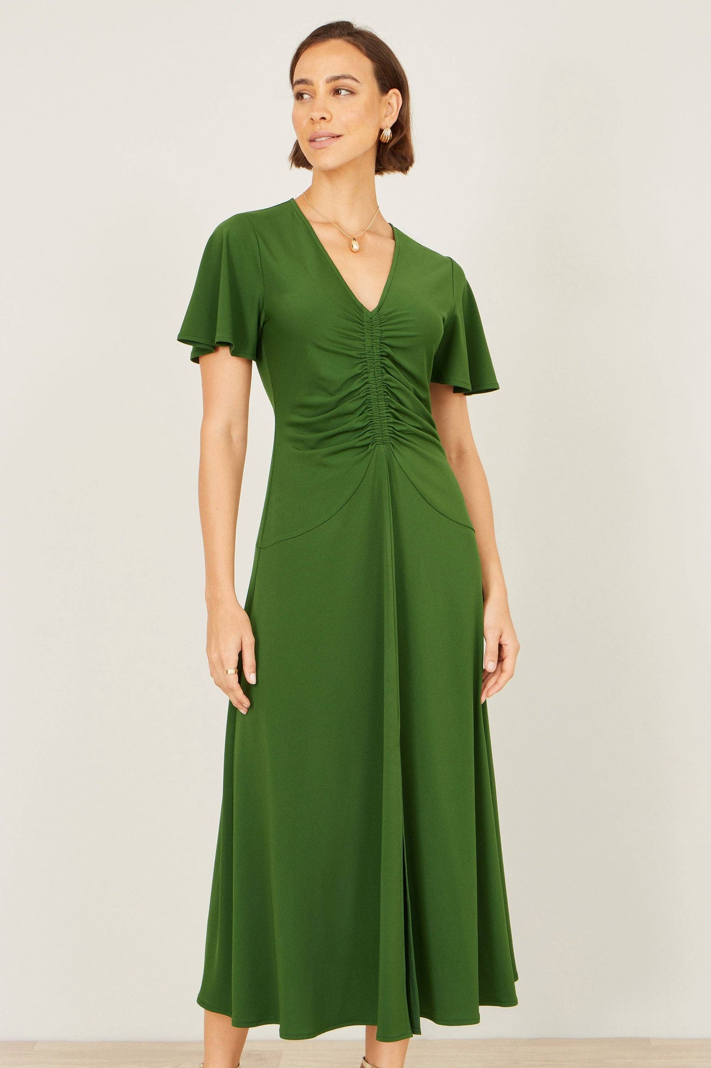 Green Ruched Front Stretch Midi Dress: Green