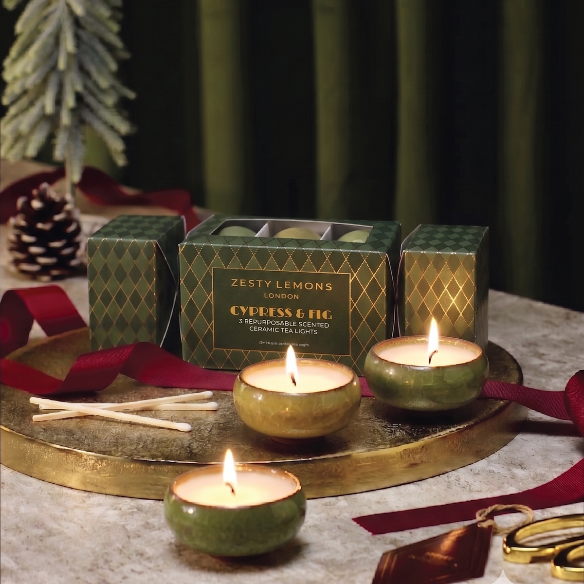 Under the Tree: Olive & Gold Tea Light Cracker (Box of 3) - Cypress & Fig