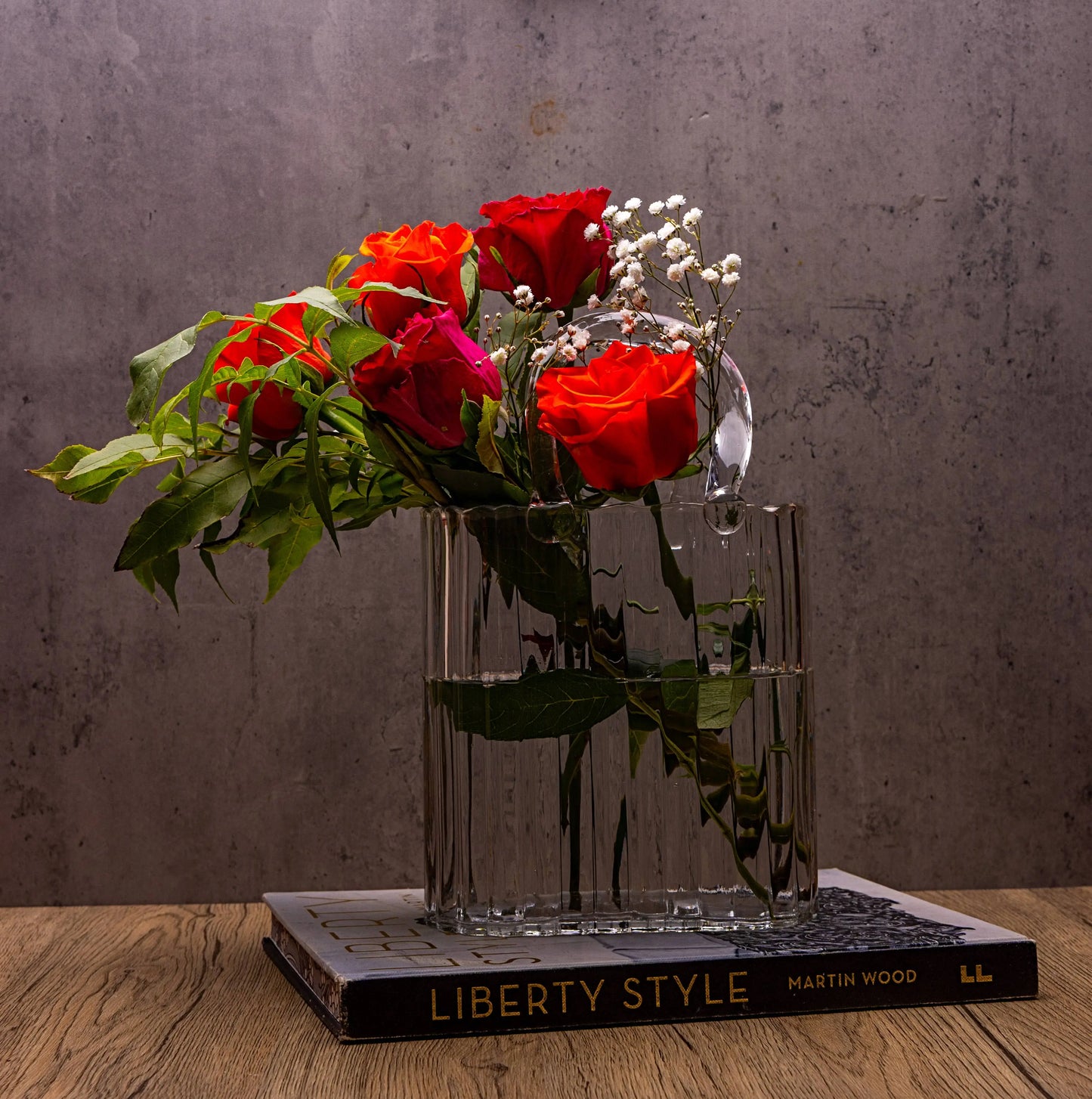 Large Handbag Vase: Clear: Small The Style Closet