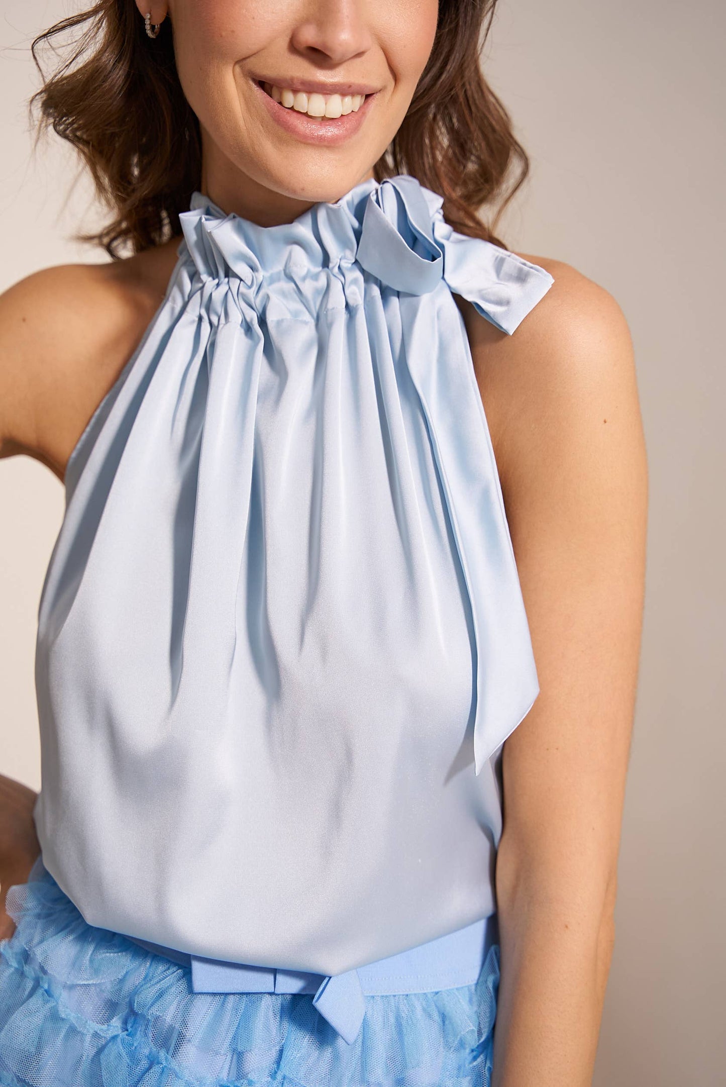 Elisabeth satin top with bow on the collar - CK08090: One size / Champagne